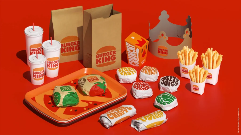 Exemple de déclinaison d’identité visuelle sur des packagings de restaurant